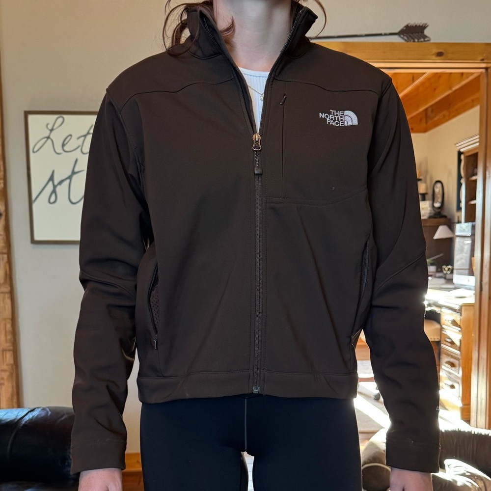 The north face. Brown jacket. Medium